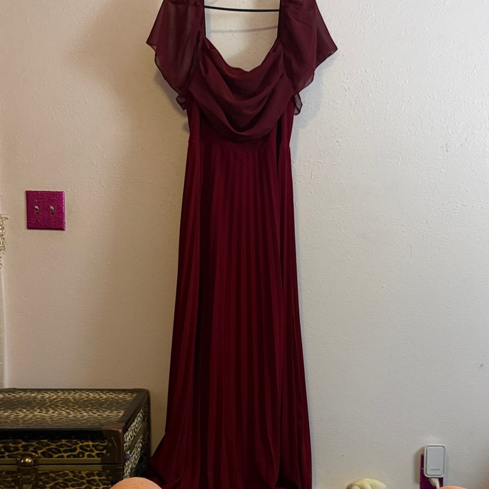 SHEIN Burgundy Maxi Dress